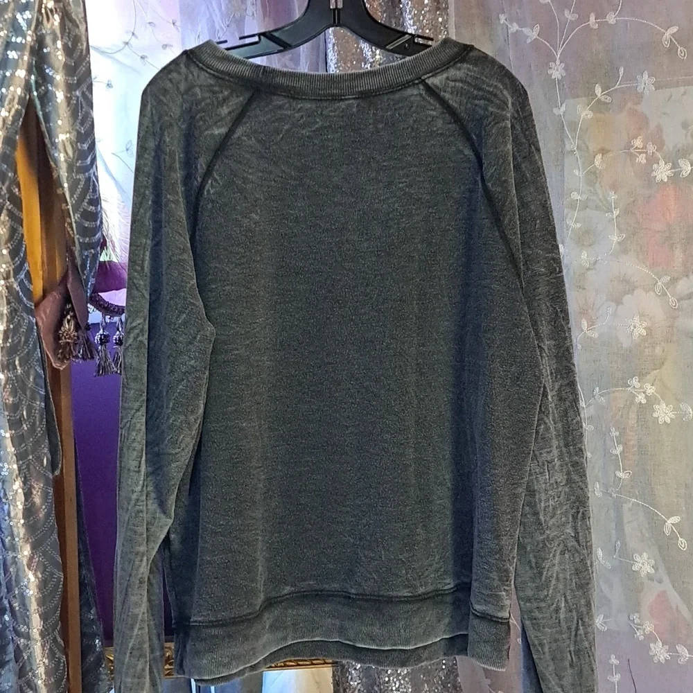 Pink Floyd Graphic Sweatshirt By Recycled Karma. Distressed Grey. Size Small - Picture 3 of 9